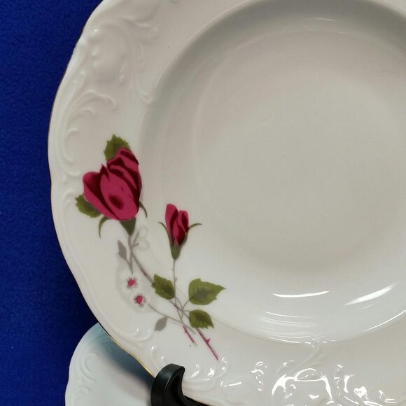 Royal Kent Red Roses Soup Bowls Set of 4 Poland Wedding Dinnerware Pre-Owned - Picture 3 of 10